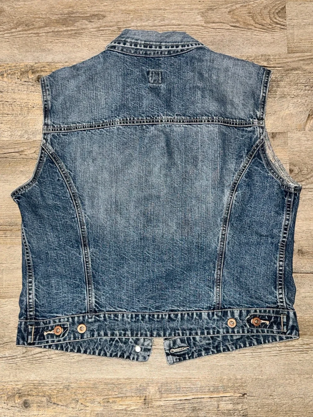 GAP Vintage Denim Trucker Vest with Button Front, XL - Picture 2 of 7